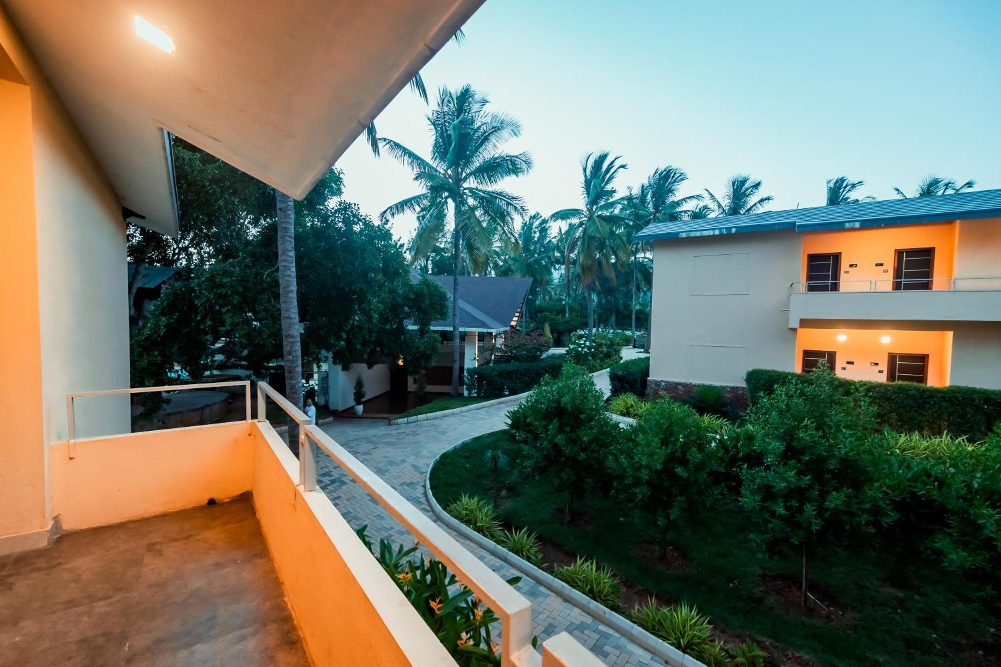 Commune18 Spa Resorts Chikmagalūr Eksteriør bilde